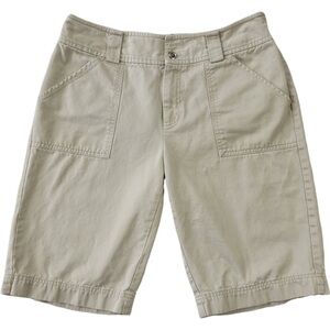 Rafaella Woman’s Bermuda 100% cotton 11.5” shorts ivory color size 10